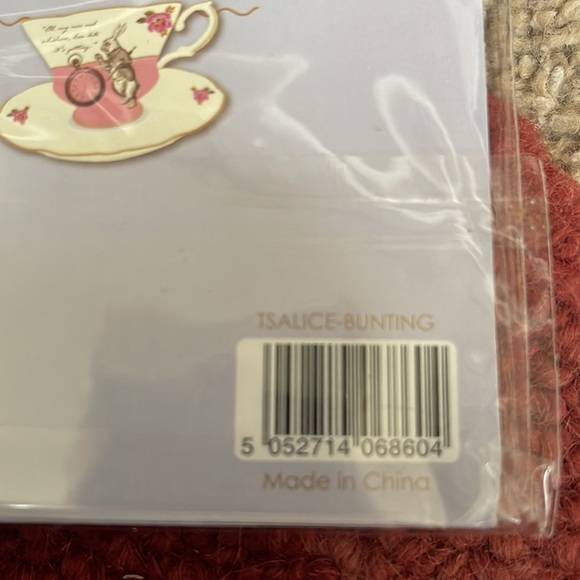 Truly Alice birthday party banner - Picture 3 of 3